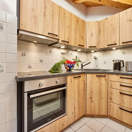 Haus Alpklang アパート